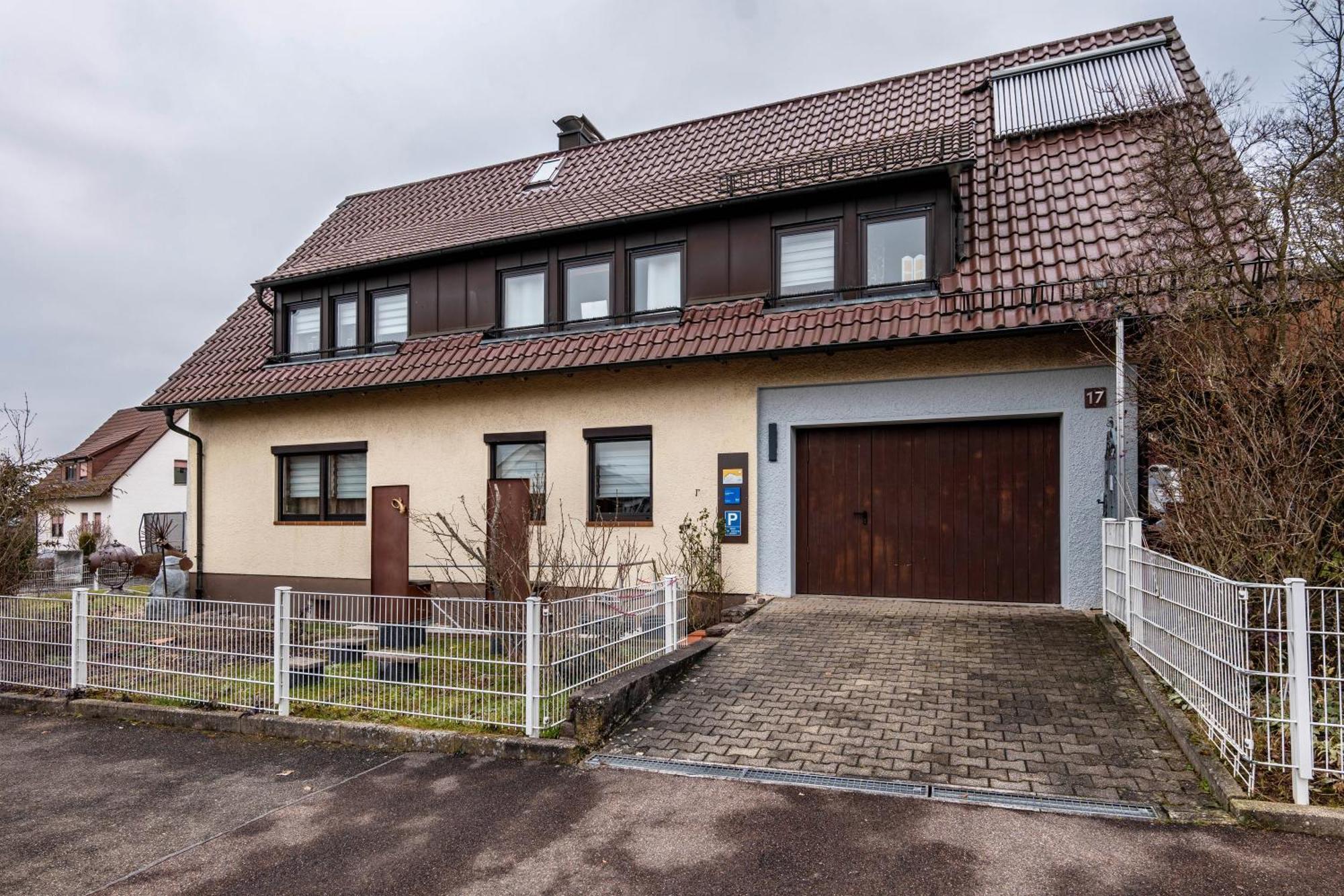 Ferienwohnung Auszeit Bietigheim-Bissingen Exterior photo